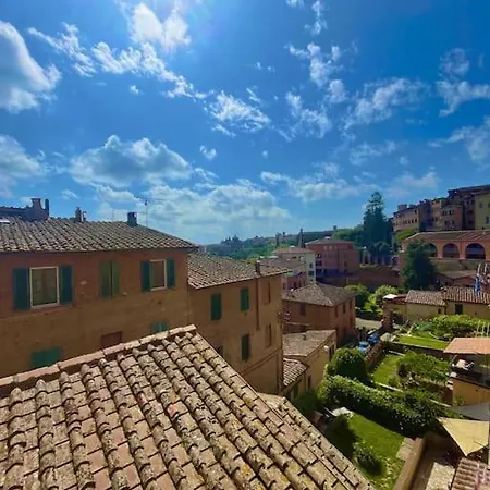 Suite19 Centro Storico Apartment *