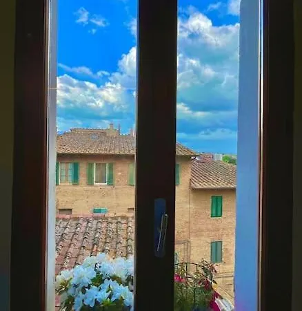 Suite19 Centro Storico סיינה